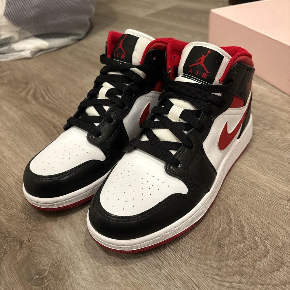 Nike Air Jordan High-Top Sneakers